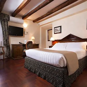Otel Teatro Pace
