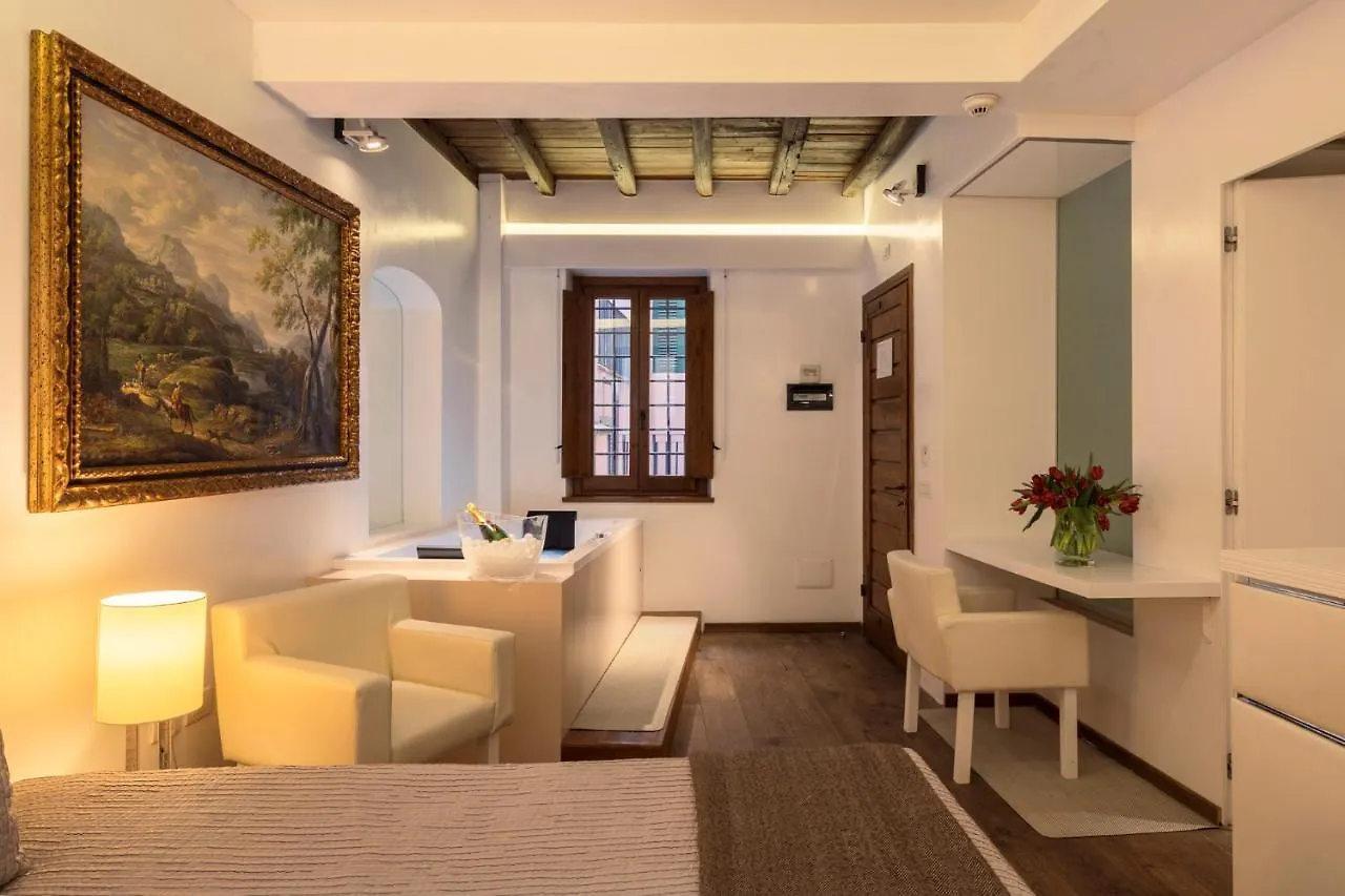 Gigli D'Oro Suite Róma Szálloda